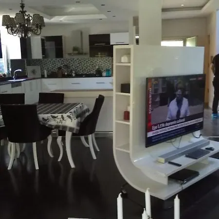 Huzur Sitesi Villaları